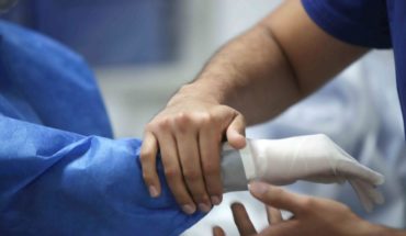 Gobierno contrata a 2,844 médicos para enfrentar emergencia por COVID-19