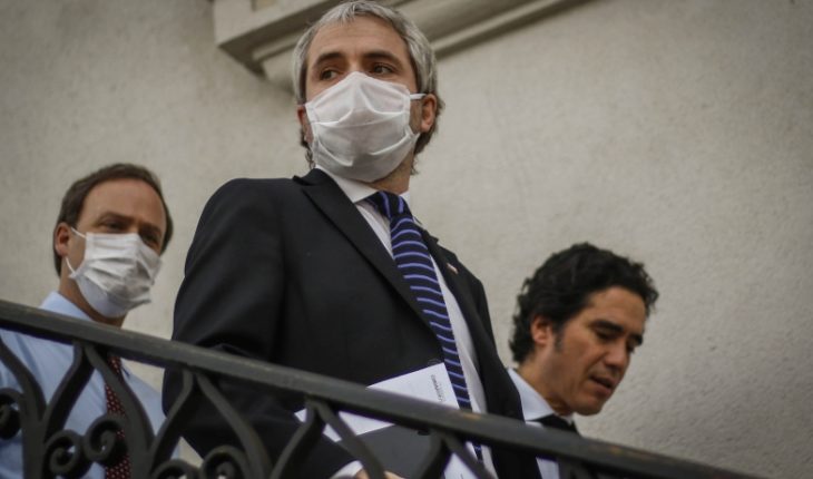 Gobierno y Chile Vamos analizan medidas económicas para enfrentar la pandemia