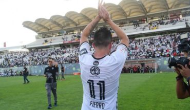 Gonzalo Fierro: "Voy a estar acompañando a Colo Colo por el resto de mi vida"