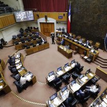 Grupo transversal de senadores pide a la presidenta de la Cámara Alta votar reforma al límite de la reelección