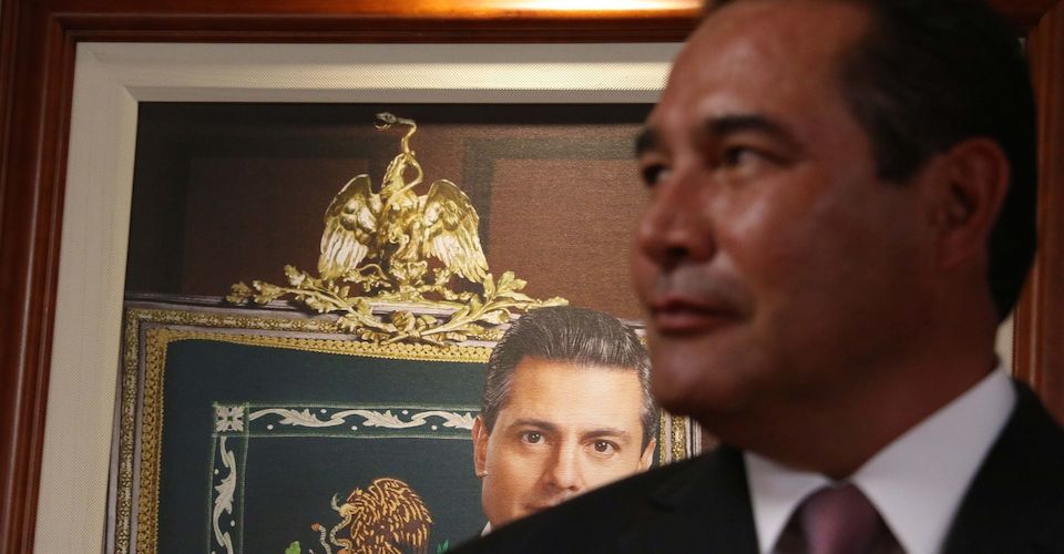 Investigan al exsecretario Luis Miranda por presuntos actos de corrupción