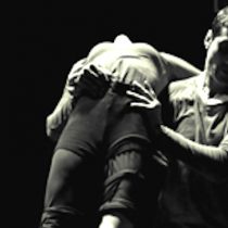 Obra “Los Ruegos” dirigida por los coreógrafos franceses Claude Brumachon y Benjamin Lamarche vía online