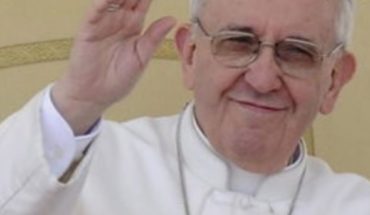 Papa a migrantes: estoy siempre dispuesto a echar una mano