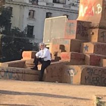 Piñera da la vuelta al mundo por foto en Plaza de la Dignidad: prensa internacional reacciona al paseo del Presidente
