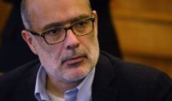 Rodrigo Valdés pide medidas concretas para mitigar futura crisis económica: “La gente tiene que sentir que el Estado le da una mano”