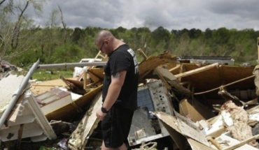Tornados al sur de EE.UU deja más 30 muertos, en medio de la pandemia