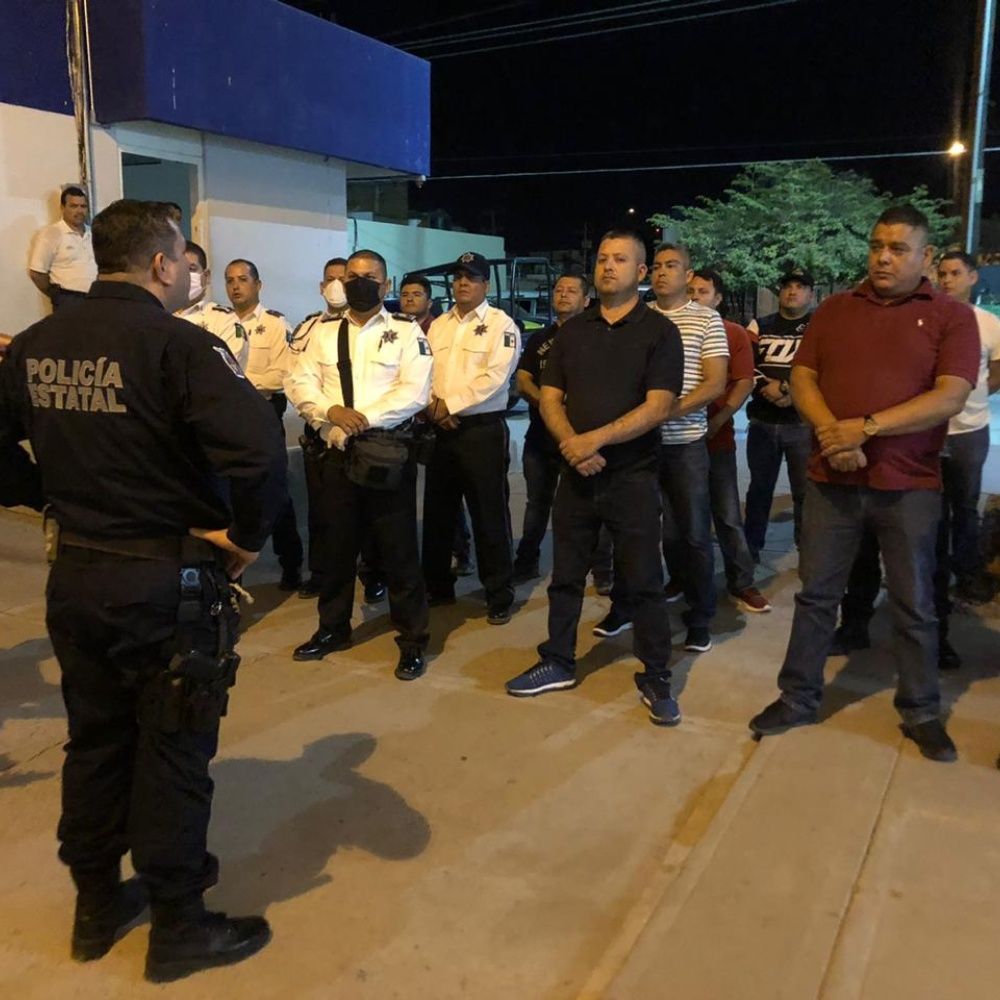 Tránsitos no quieren trabajar junto a policías municipales en Salvador Alvarado