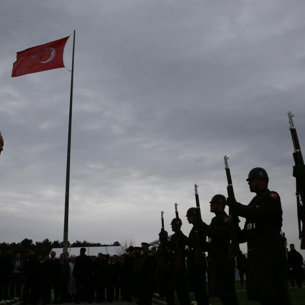 Turquía envía ayuda a otros países mientras el suyo tiene 1300 muertos por covid-19