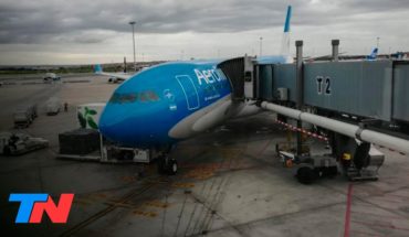 Video: Coronavirus | Un pasajero enfermo ocultó síntomas para viajar en avión y volver a la Argentina