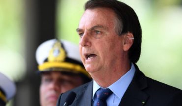 translated from Spanish: Bolsonaro disassociates himself from the increase in coronavirus deaths: “I am the Messiah, but I do not work miracles”