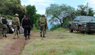 translated from Spanish: Shooting is recorded in El Aguaje; soldiers take down 2 suspected hitmen