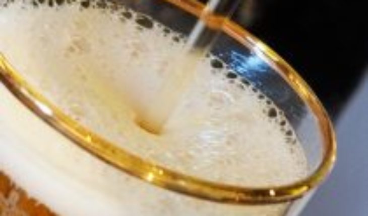 ¿Cómo una cerveza se convierte en alcohol gel?