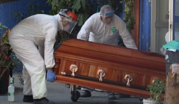831 mexicanos han muerto en el extranjero por COVID
