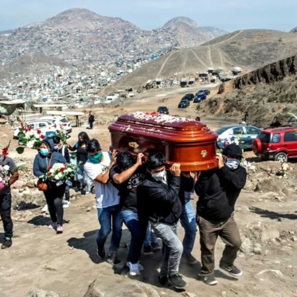 América Latina supera las 50.000 muertes por covid-19, Brasil a la cabeza