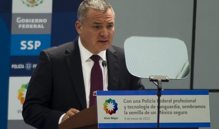 Calderón sabía de actividad de García Luna, dice exembajadora de EU a Proceso
