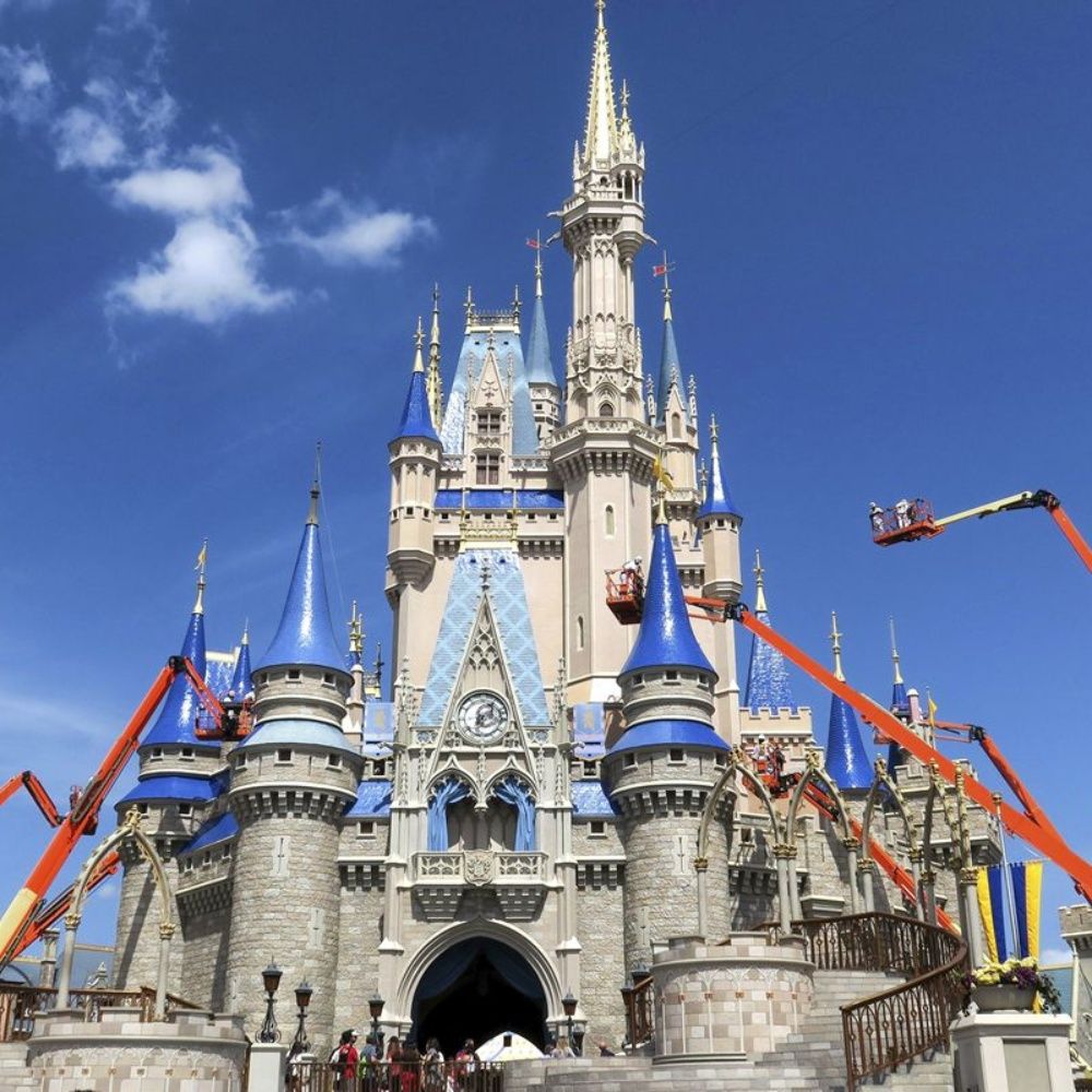 Centro comercial de Disney abrirá al público el 20 de mayo