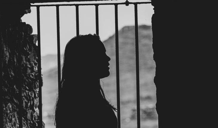 Criminalidad y mujeres: los estereotipos de género en el entorno penitenciario