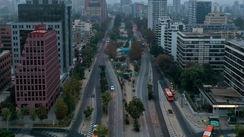 Doce nuevas comunas de la Región Metropolitana entran a cuarentena y se limita el tránsito de Santiago a Valparaíso