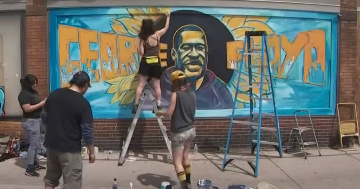 Estados Unidos: artistas realizaron un mural en homenaje a George Floyd