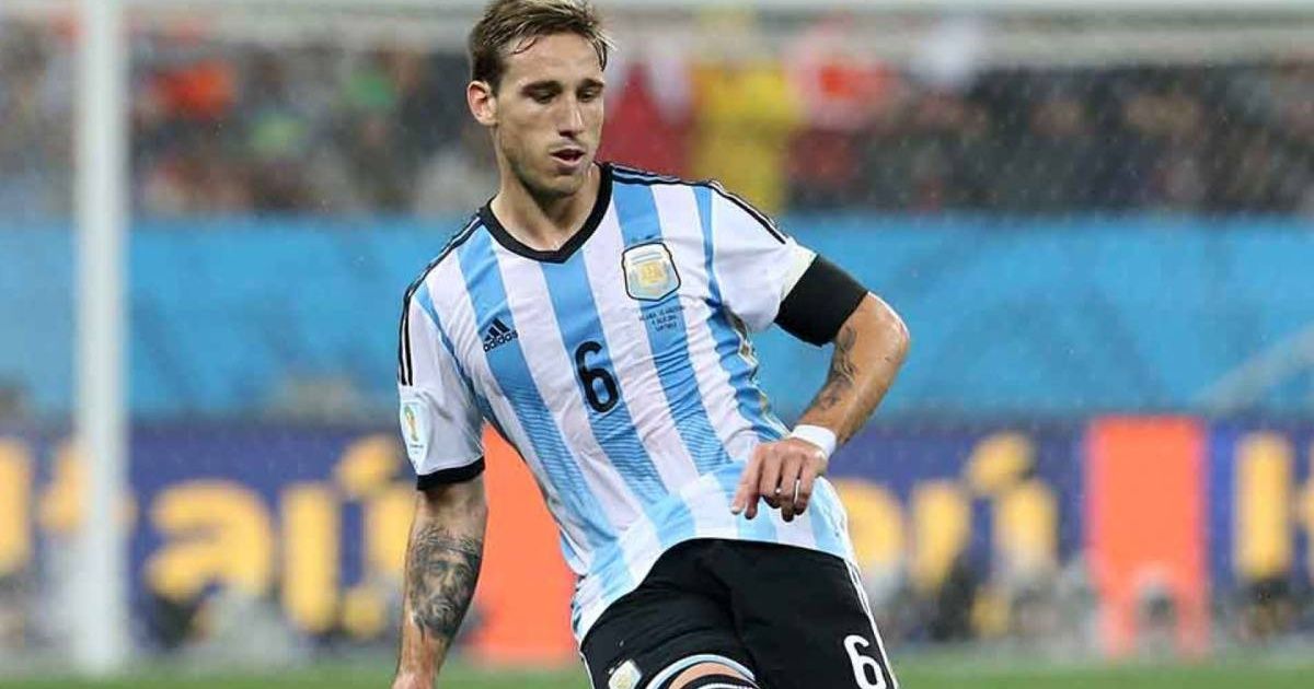 Lucas Biglia podría volver al fútbol argentino en julio