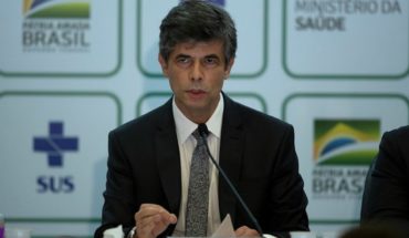 Ministro de Salud de Brasil renunció tras un mes en el cargo