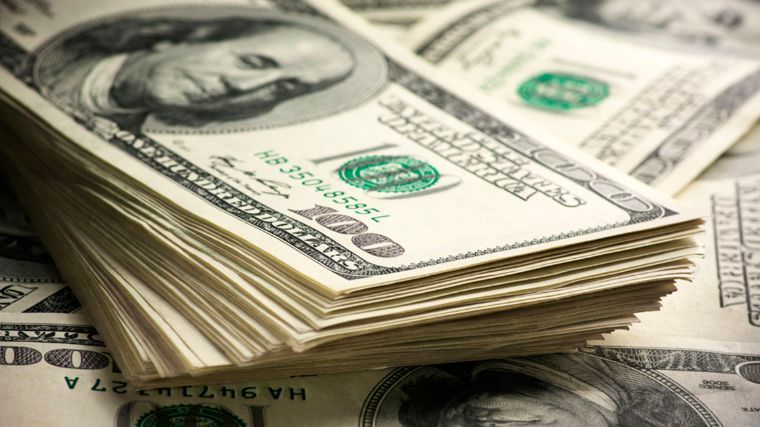 Una familia encontró un millón de dólares en bolsas de basura, en EE.UU