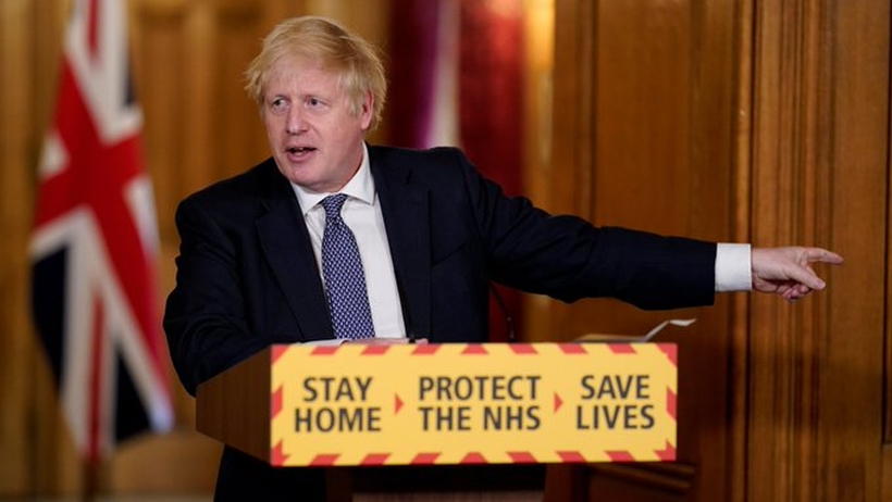 Boris Johnson: Doctors prepared "the announcement of my death"