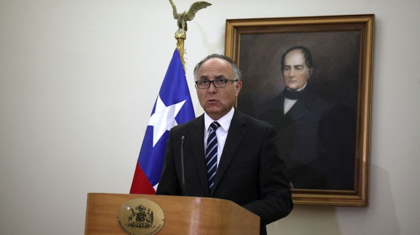 Chancellor for Chilean who wants to return by sailboat from Honduras: "Cases like these must be looked at with a share of realism"