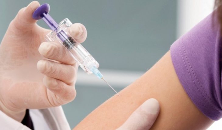 Farmacéutica AstraZeneca logra acuerdos para producir vacuna contra Covid-19