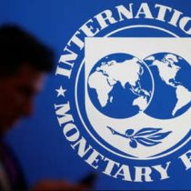 IMF and economic crisis in Chile: lead lifeguards?