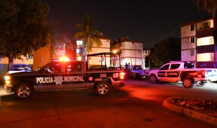 translated from Spanish: Man was shot at Infonavit Conchi in Mazatlan