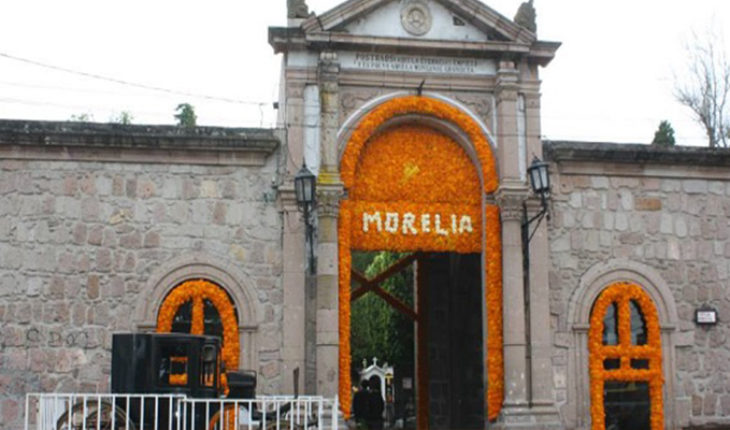 translated from Spanish: Morelia City Council to close cemeteries from May 8 to 11 by contingency