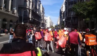 translated from Spanish: New delivery workers’ stop against labor precarization