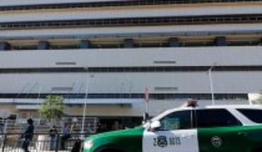 translated from Spanish: Patient fell from the sixth floor of Gustavo Fricke Hospital in Viña del Mar: he was hospitalized and was a suspect in Covid-19
