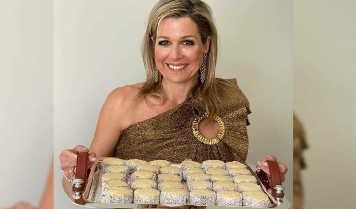 translated from Spanish: Queen Maxima Zorreguieta turns birthday and surprised with an Argentine recipe: cornstarch alphajores