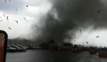translated from Spanish: Register a tornado with thunderstorm in Nuevo León (Video)