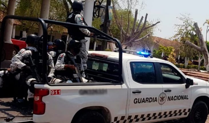 Emboscan a guardias nacionales y marinos en Chinicuila, Michoacán