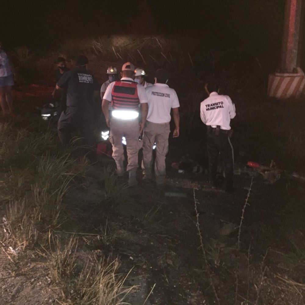 Familia resulta herida tras accidente en la carretera Escuinapa-Teacapán 