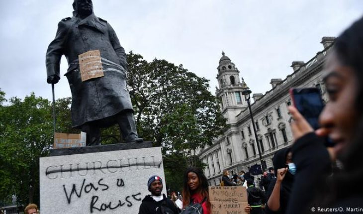 Inglaterra detiene protestas antirracistas
