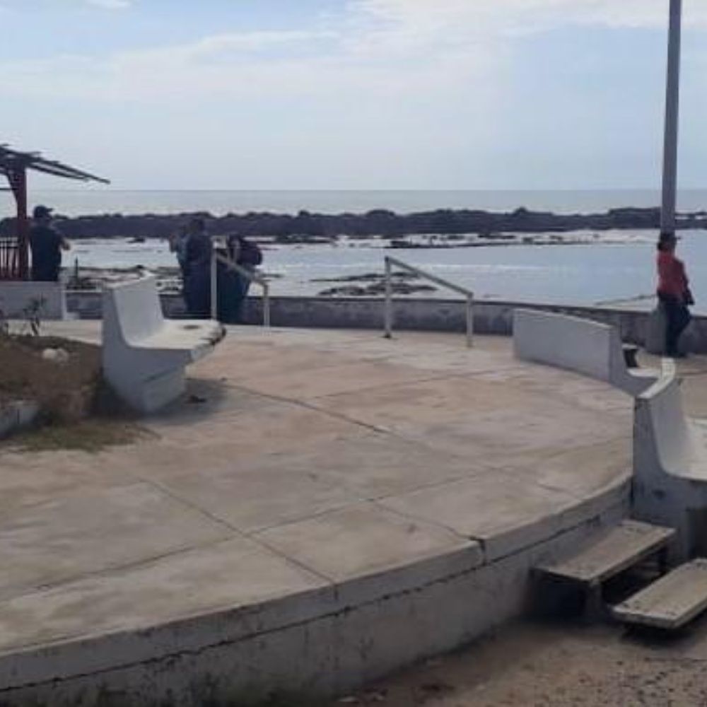 Más de 1,400 personas han sido retiradas de la playas de Mazatlán la semana anterior