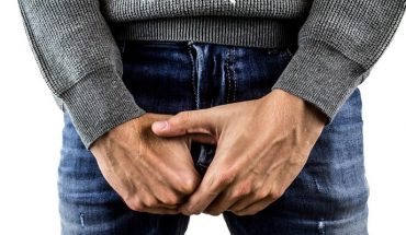 Médicos recomiendan revisión temprana del agrandamiento de la próstata