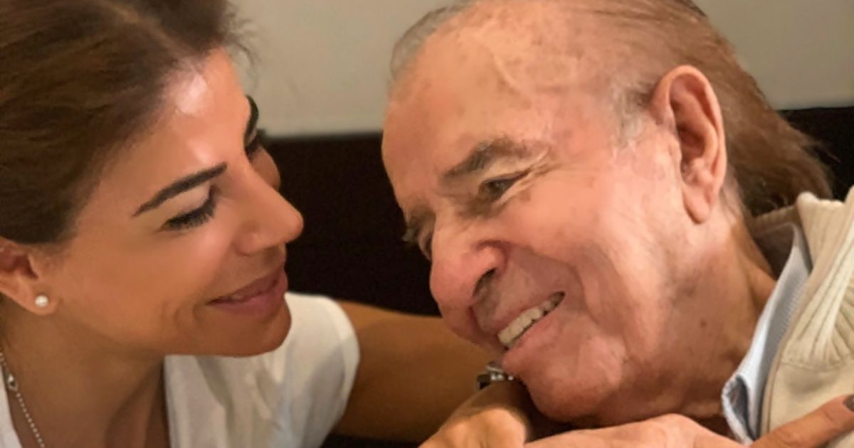 Carlos Menem was discharged after two weeks in hospital for pneumonia