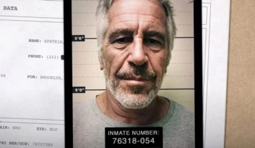 translated from Spanish: “Jeffrey Epstein, Disgustingly Rich,” a crude and outrageous portrait of child trafficking