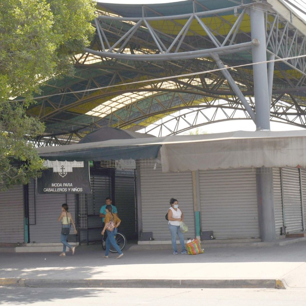 Los Mochis traders are desperate to open their premises