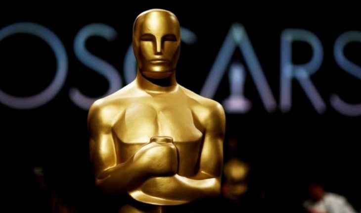 translated from Spanish: Oscar 2021: Postpone the awards ceremony for April 25