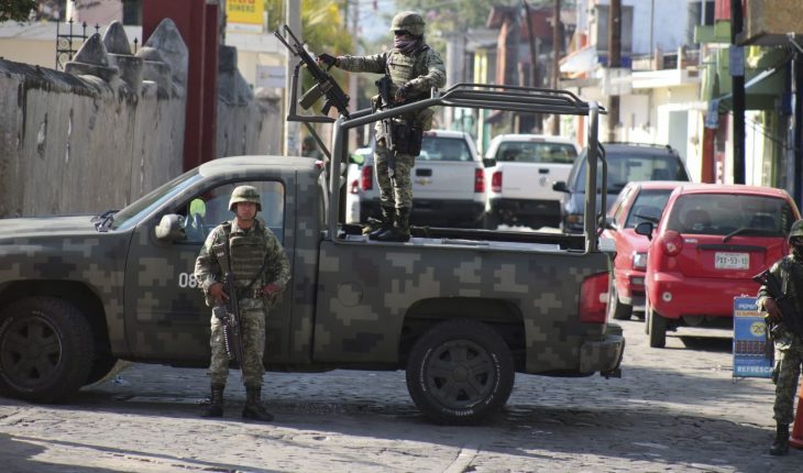 translated from Spanish: Sedena lieutenant colonel who was kidnapped in Puebla is released