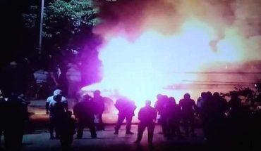 translated from Spanish: They destroy hospital, burn ambulance and assault medical personnel in Chiapas