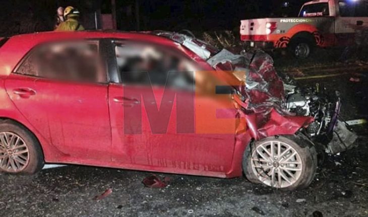 translated from Spanish: Three deceased leaves morelia accident