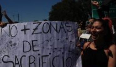 translated from Spanish: When the State does not respect and protect the right to breathe clean air: the case of slaughter zones in Chile