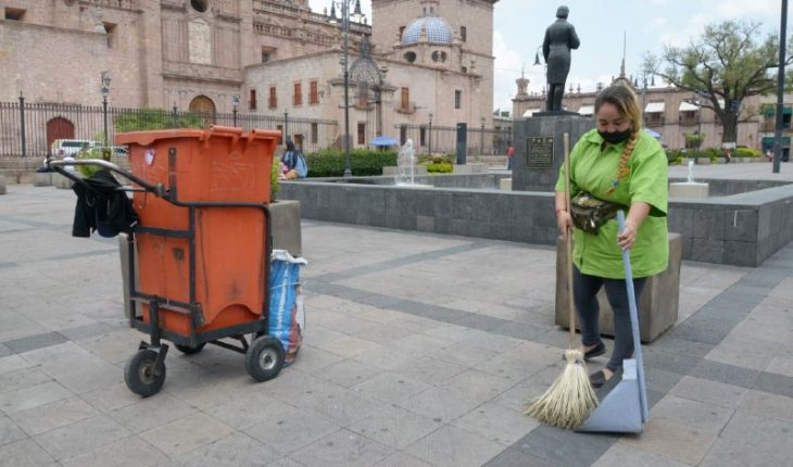 Ayuntamiento de Morelia, intensifica labores de limpieza en Centro Histórico